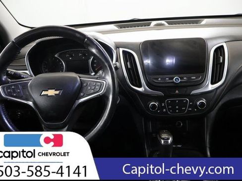 Used 2019 Chevrolet Equinox Premier FWD image 15