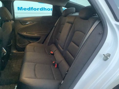 Used 2024 Chevrolet Malibu LT image 13