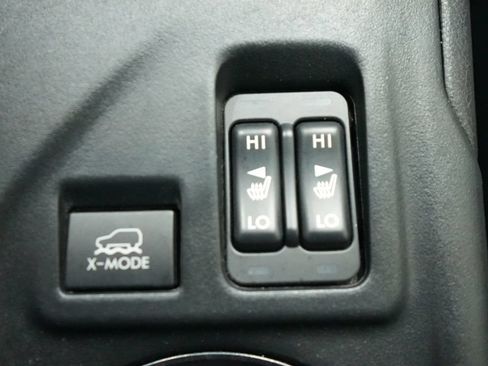 Used 2021 Subaru Crosstrek 2.5i Sport AWD/4WD image 29