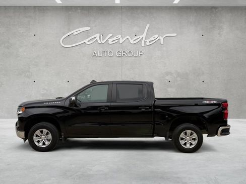 Used 2025 Chevrolet Silverado 1500 LT AWD/4WD image 13