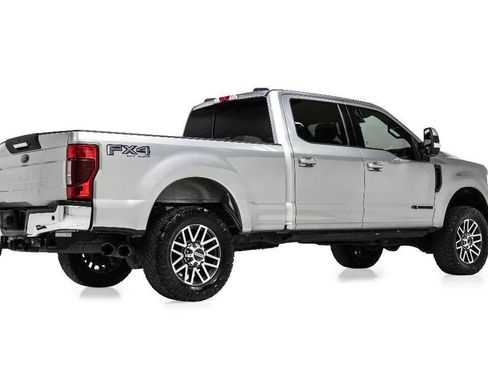 Used 2020 Ford F250 Lariat AWD/4WD image 3