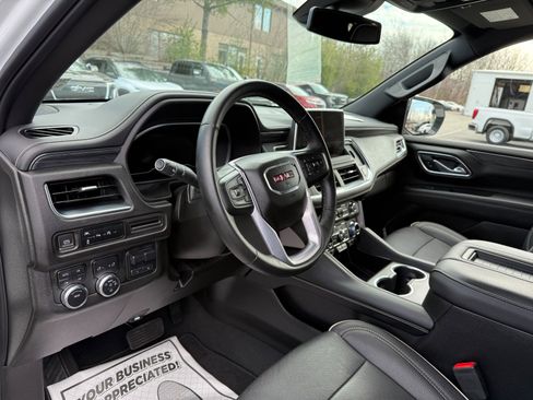 Used 2023 GMC Yukon XL SLT w/ Max Trailering Package image 13