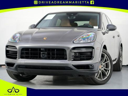 Used 2022 Porsche Cayenne Turbo S image 1