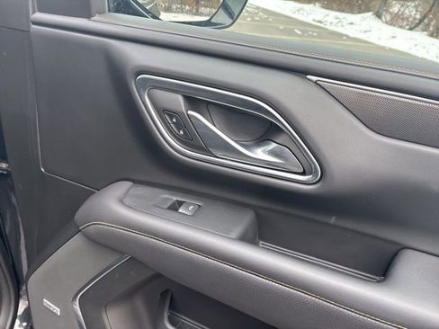 Used 2021 GMC Yukon XL AT4 w/ Rear Media and Nav Package image 10