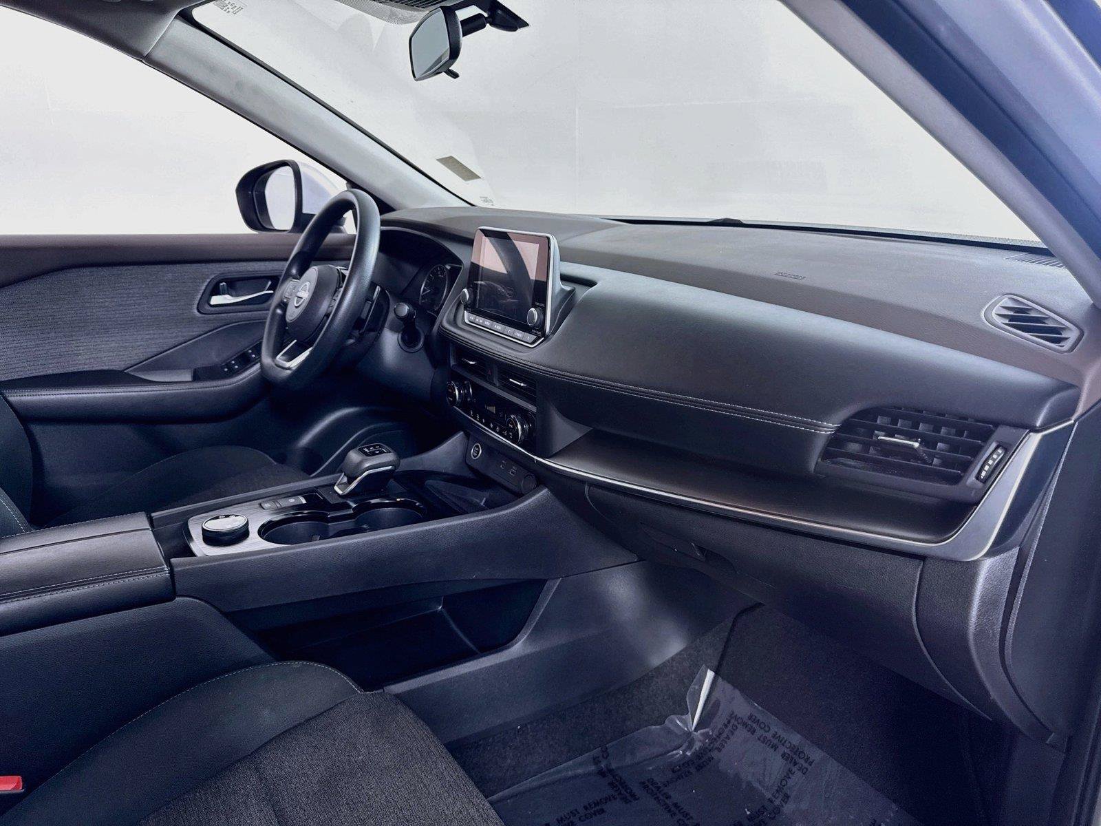 Used 2023 Nissan Rogue SV AWD/4WD image 26