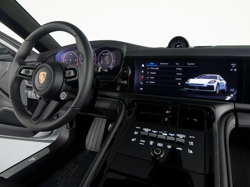 New 2026 Porsche Panamera 4 image 31