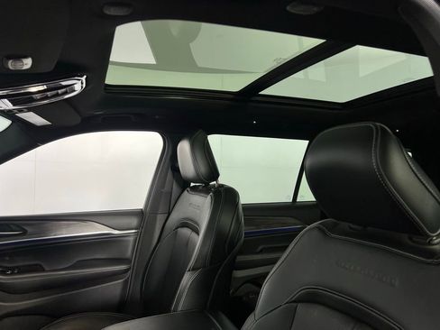 Used 2023 Jeep Grand Cherokee L Overland w/ Trailer Tow Group (B) image 26