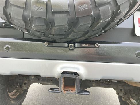 Used 2007 Toyota FJ Cruiser 2WD image 11