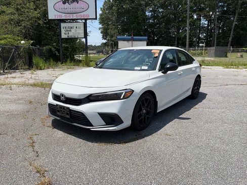 Used 2024 Honda Civic Sport image 2