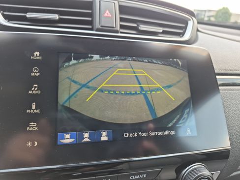 Used 2017 Honda CR-V Touring image 21