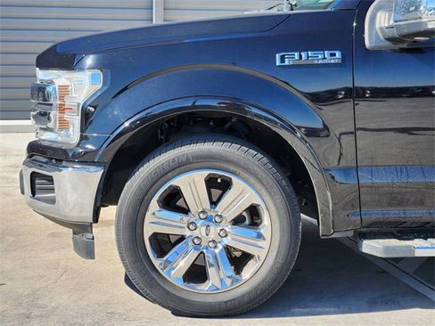 Used 2019 Ford F150 Lariat w/ Equipment Group 502A Luxury image 11