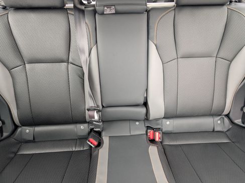 Used 2024 Subaru Crosstrek 2.5i Wilderness image 13