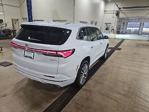 New 2026 Buick Enclave Avenir w/ Super Cruise Package image 6