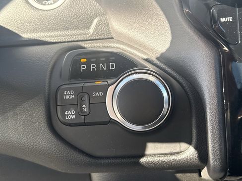 Used 2024 RAM 2500 Big Horn w/ Night Edition image 22