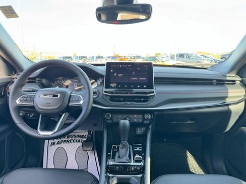 New 2026 Jeep Compass Trailhawk image 14