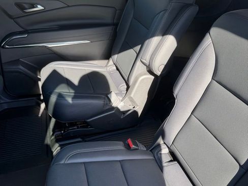 New 2026 Chevrolet Traverse LT w/ Driver Confidence Package image 6