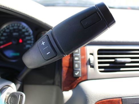 Used 2012 Chevrolet Tahoe LT w/ All-Star Edition image 24