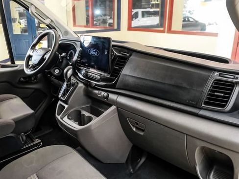 Used 2023 Ford Transit 350 XLT image 12