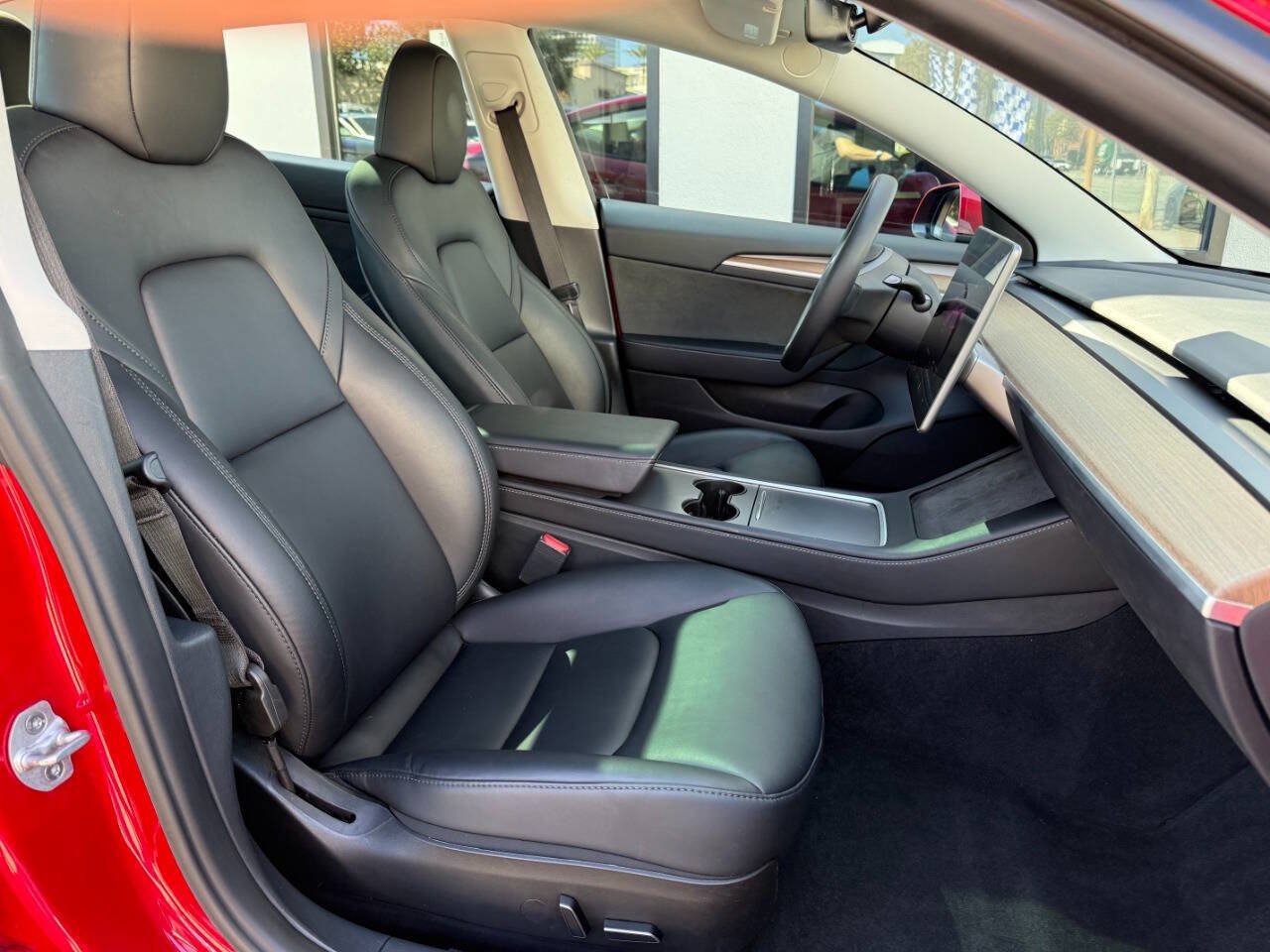 Used 2023 Tesla Model 3 Standard Range RWD image 32