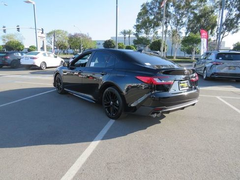 Certified 2026 Toyota Camry SE image 6