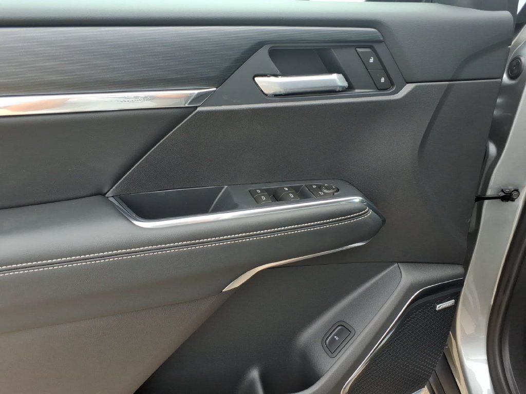 New 2027 GMC Acadia Elevation w/ Black Edition FWD image 12