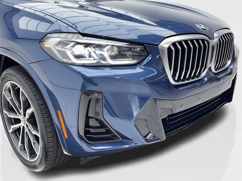 Used 2023 BMW X3 xDrive30i w/ M Sport Package image 3