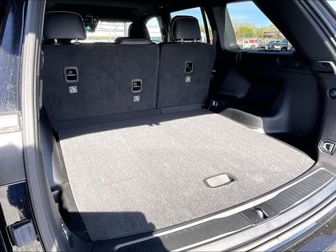 New 2026 Jeep Grand Cherokee Altitude AWD/4WD image 28