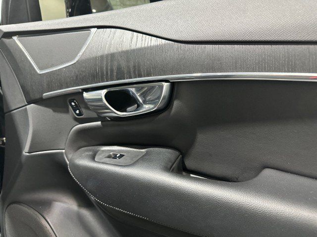 Used 2020 Volvo XC90 T5 Momentum w/ Protection Package Premier FWD image 55