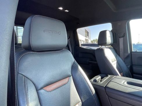 Used 2021 GMC Sierra 1500 AT4 w/ AT4 Value Package AWD/4WD image 31