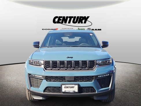 New 2026 Jeep Grand Cherokee L Limited image 8