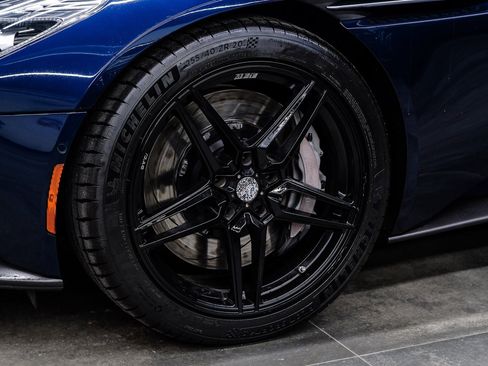 Used 2018 Aston Martin DB11 V12 image 59