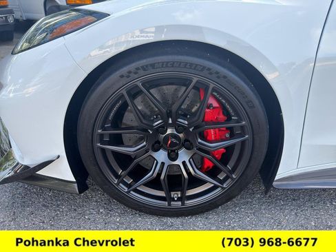 Used 2024 Chevrolet Corvette Z06 w/ Z07 Performance Package RWD image 26