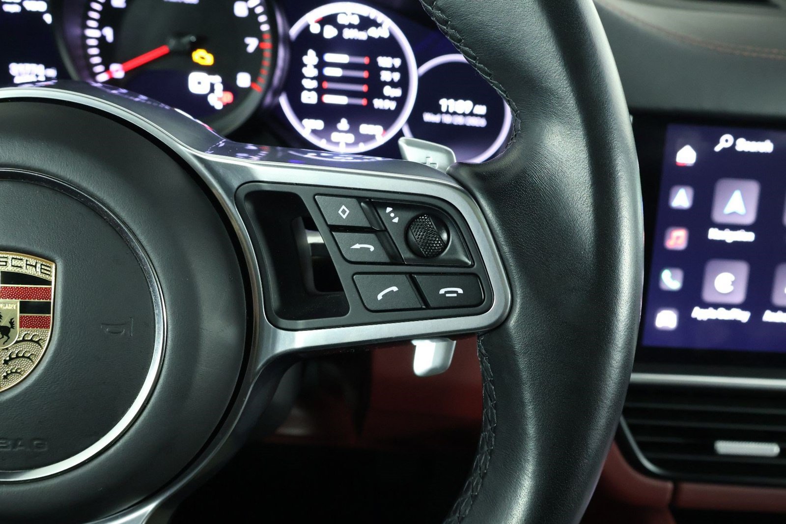 Certified 2022 Porsche Cayenne Platinum Edition AWD/4WD image 15