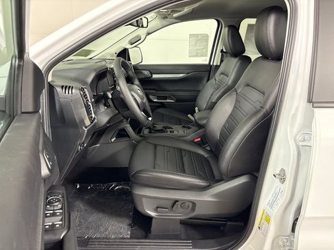 New 2026 Ford Ranger Lariat w/ Black Appearance Package RWD image 24