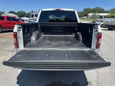 Used 2018 Ford F150 XLT AWD/4WD image 18