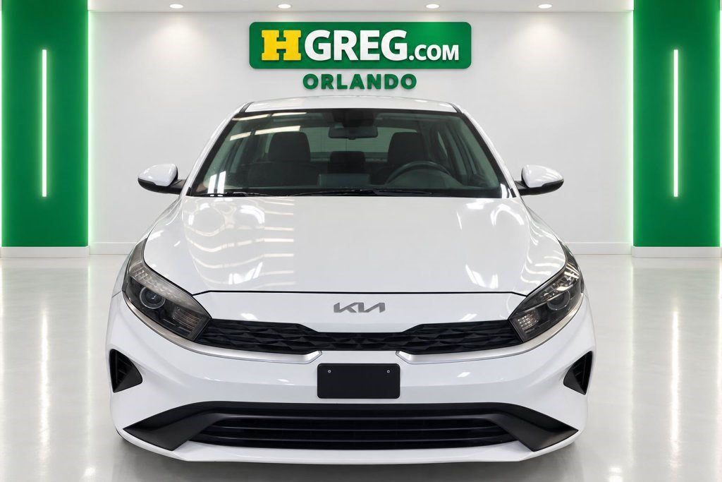 Used 2022 Kia Forte LXS w/ LXS Technology Package FWD image 7