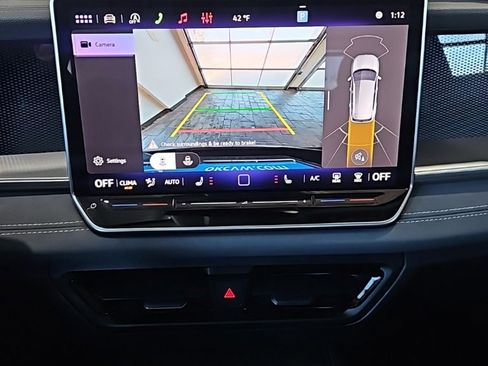 New 2026 Volkswagen Tiguan SE image 31