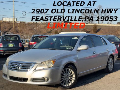 Used 2008 Toyota Avalon Limited image 1