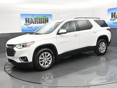Used 2021 Chevrolet Traverse LT