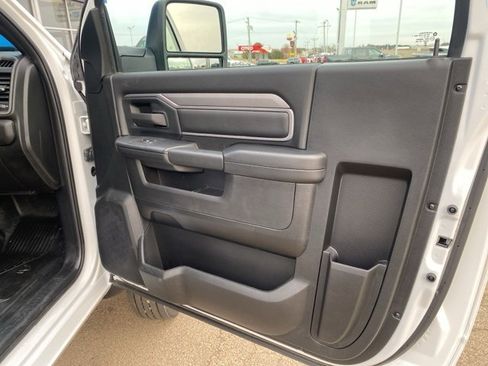 Used 2025 RAM 5500 Tradesman image 14