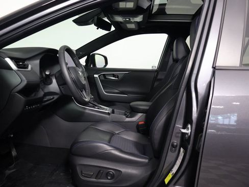 Used 2024 Toyota RAV4 XSE w/ Advanced Technology Package AWD/4WD image 10