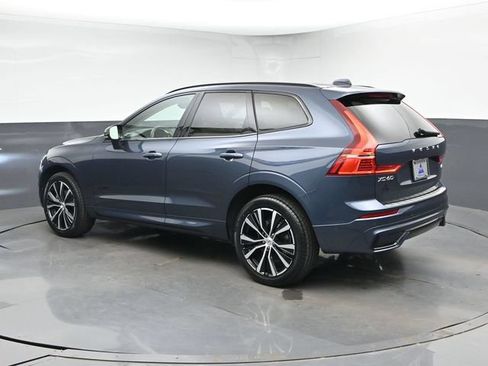 Used 2024 Volvo XC60 B5 Plus w/ Protection Package Premier AWD/4WD image 8