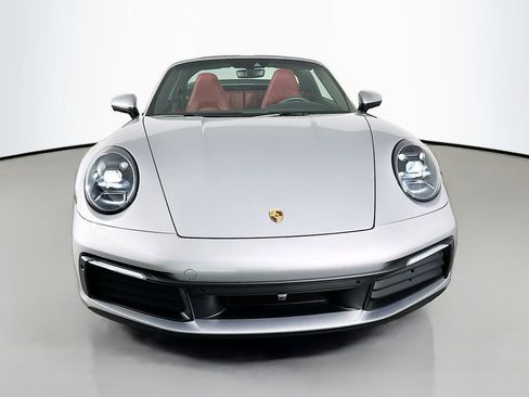 Certified 2024 Porsche 911 Targa 4 AWD/4WD image 6