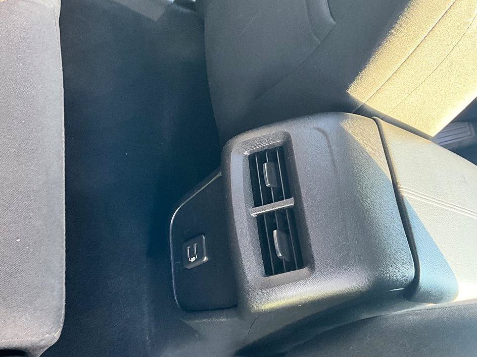 Used 2018 GMC Terrain SLE FWD image 36