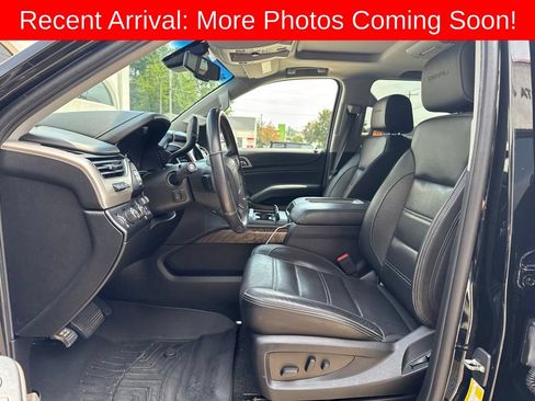 Used 2019 GMC Yukon Denali w/ Denali Ultimate Package AWD/4WD image 4