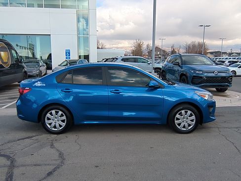 Used 2022 Kia Rio S image 2