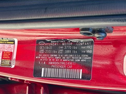 Used 2022 Hyundai Venue SE image 30