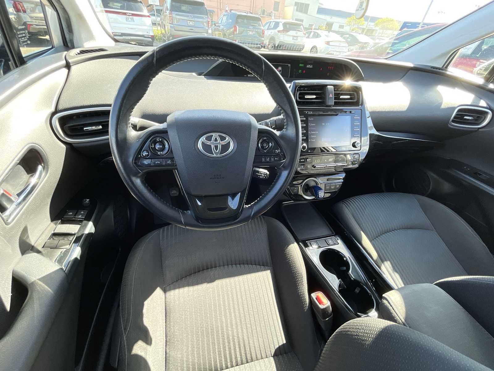 Used 2020 Toyota Prius Prime LE FWD image 27
