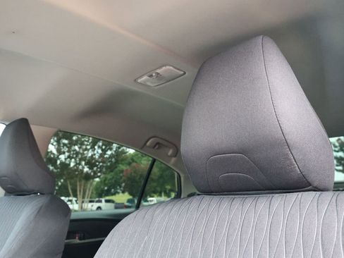 Used 2025 Toyota Camry LE FWD image 15