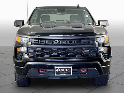 Used 2023 Chevrolet Silverado 1500 Custom Trail Boss w/ LPO, Dark Essentials Package AWD/4WD image 4